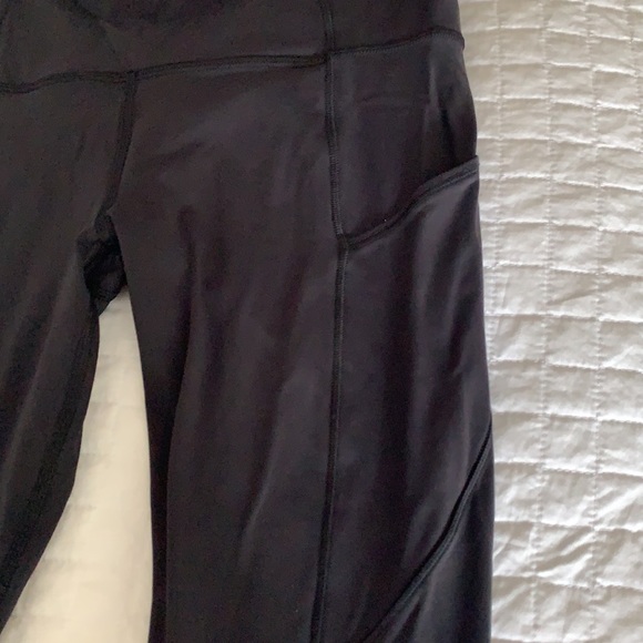 Lulu lemon leggings - Picture 2 of 4